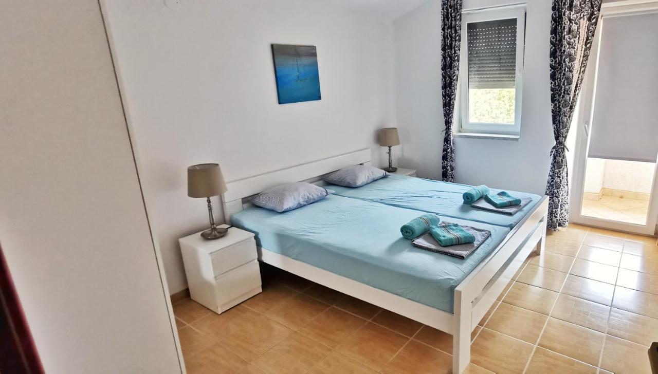 Apartment Cota Vinkuran Exteriör bild